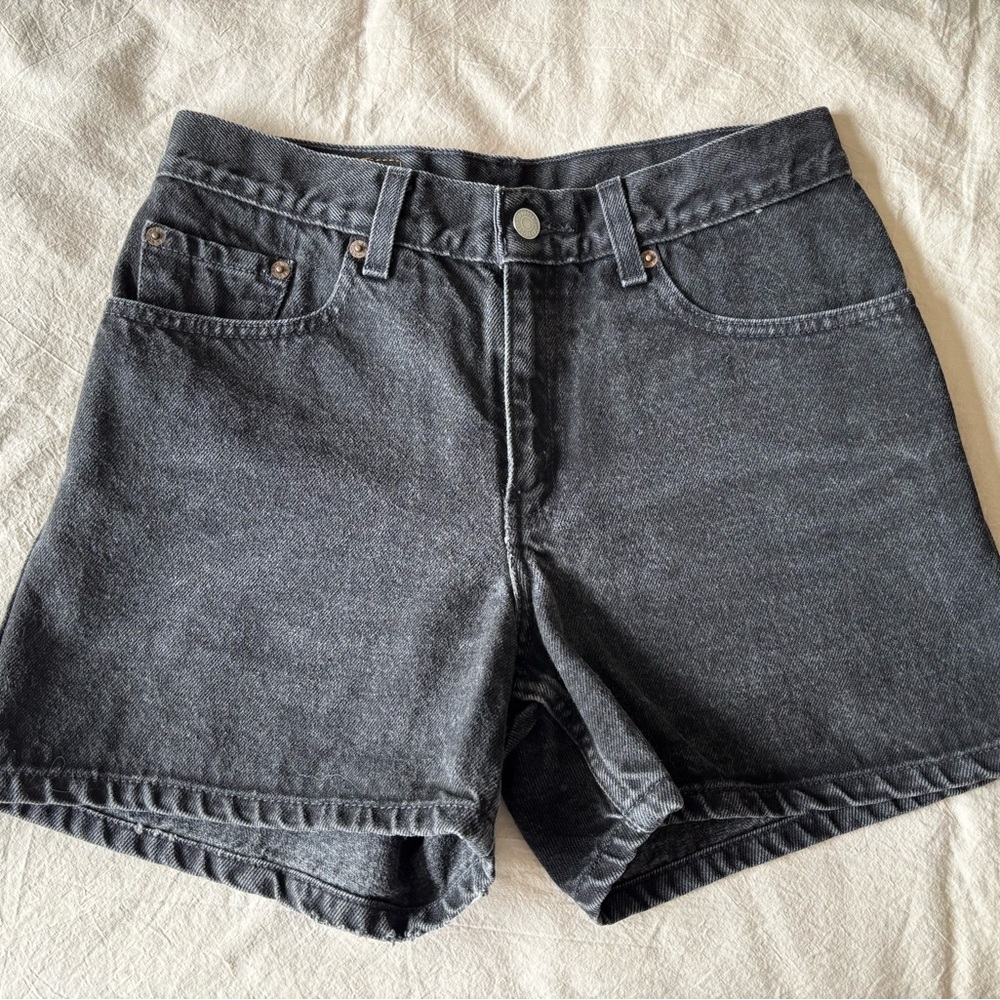 Vintage Levi’s Black Denim Shorts